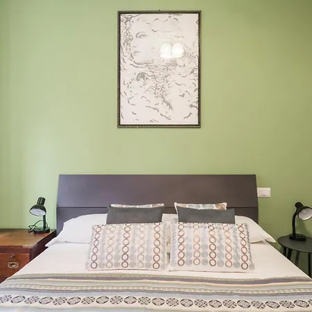 One's Place Apartment