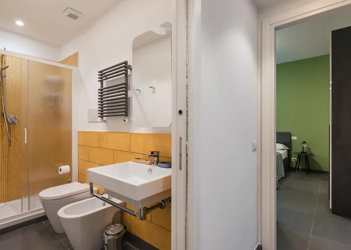 One's Place דירה