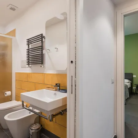 One's Place Apartman